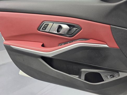 Used 2023 BMW 330i Sedan w/ Driving Assistance Package image 25