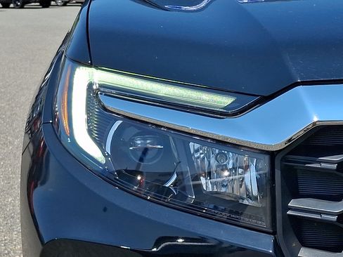Used 2024 Honda Passport EX-L image 9