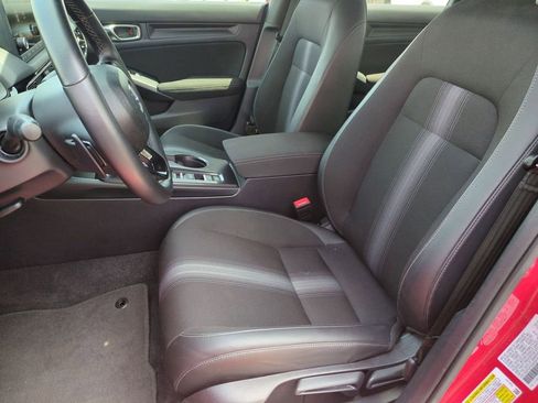 Used 2025 Honda Civic Sport image 19