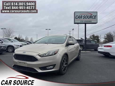 Used 2017 Ford Focus SEL w/ Cold Weather Package image 1