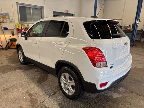 Used 2020 Chevrolet Trax LS w/ Tint and Cruise Package FWD image 3