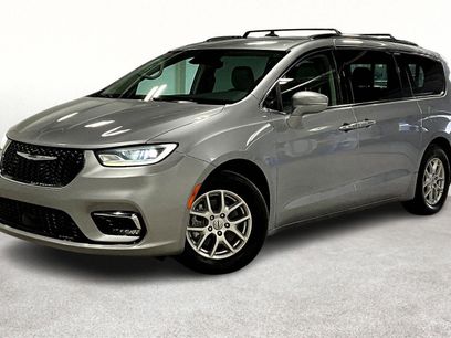 Used 2021 Chrysler Pacifica Touring-L