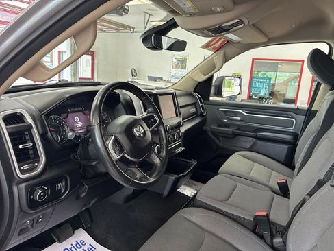 Used 2020 RAM 1500 Big Horn AWD/4WD image 14