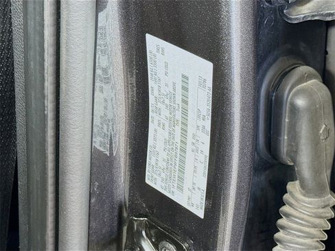 Used 2015 Ford F150 XLT w/ Equipment Group 302A Luxury image 23