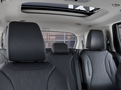 New 2027 Kia Carnival SX w/ Dark Edition Package FWD image 27