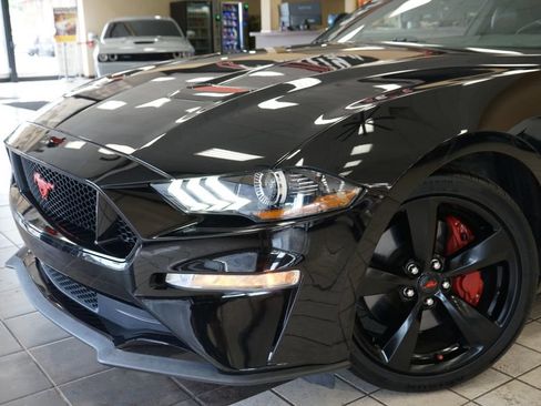 Used 2022 Ford Mustang GT Premium w/ Equipment Group 401A RWD image 22