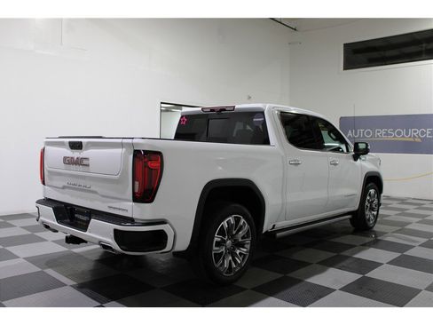 Used 2023 GMC Sierra 1500 Denali w/ Denali Reserve Package image 4