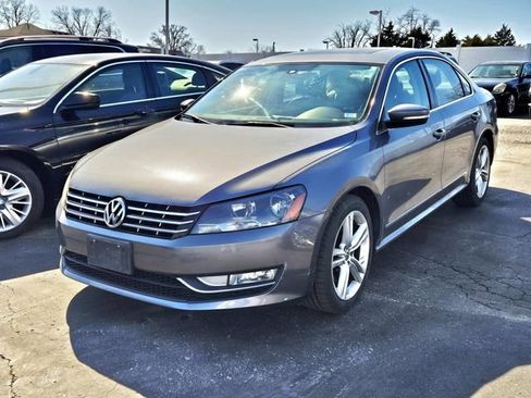 Used 2014 Volkswagen Passat TDI SE image 4