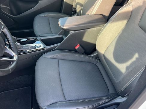 Used 2025 Buick Encore GX Preferred FWD image 29