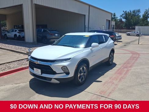 Used 2025 Chevrolet Blazer LT AWD/4WD image 1