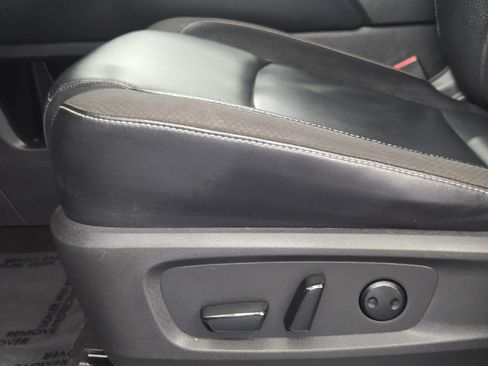 Used 2022 Nissan Pathfinder SL AWD/4WD image 25