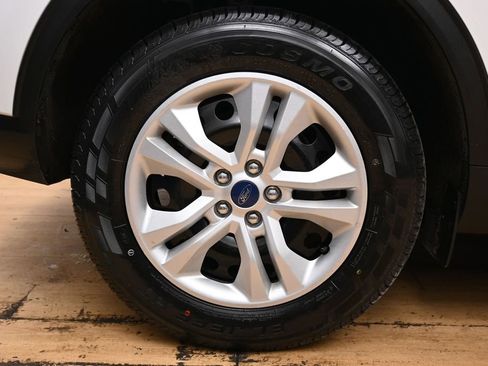 Used 2020 Ford Escape S image 14