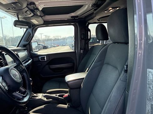 Used 2021 Jeep Wrangler Unlimited Sport image 20