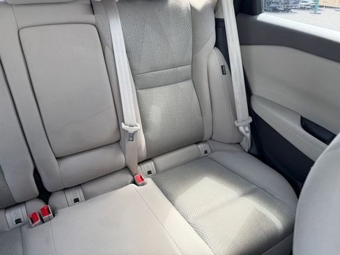 Used 2025 Nissan Rogue SV FWD image 39