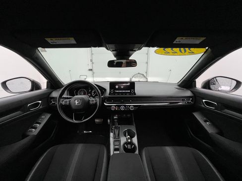 Used 2022 Honda Civic Sport image 3