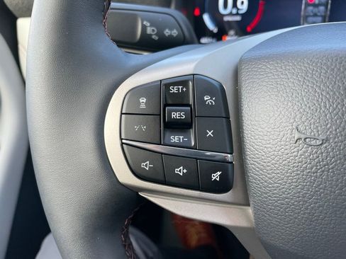 New 2026 Ford Explorer Active w/ Active Comfort Package AWD/4WD image 24