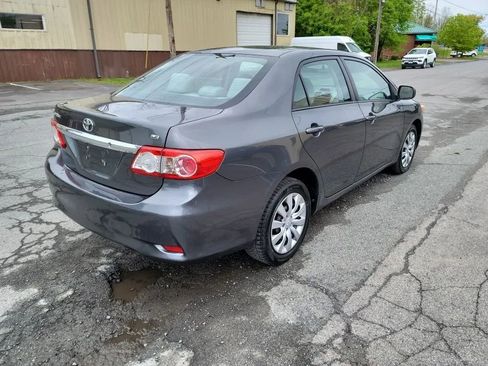 Used 2012 Toyota Corolla LE FWD image 5