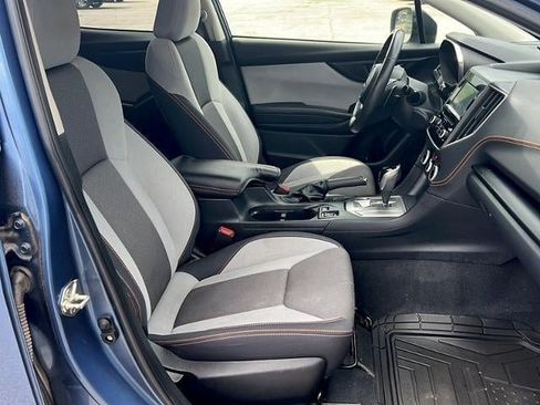 Used 2020 Subaru Crosstrek 2.0i Premium w/ Moonroof Package 2 AWD/4WD image 11