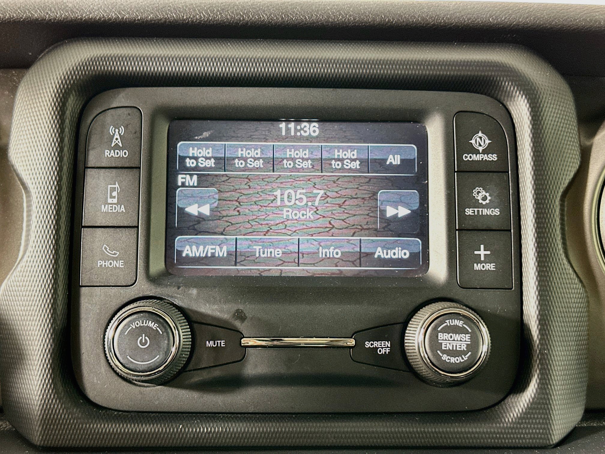 Used 2018 Jeep Wrangler Unlimited Sport S AWD/4WD image 19