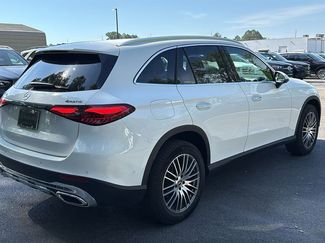 Used 2025 Mercedes-Benz GLC 300 4MATIC video 4
