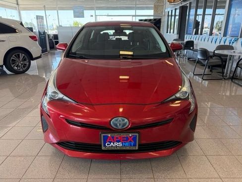 Used 2017 Toyota Prius Two FWD image 7
