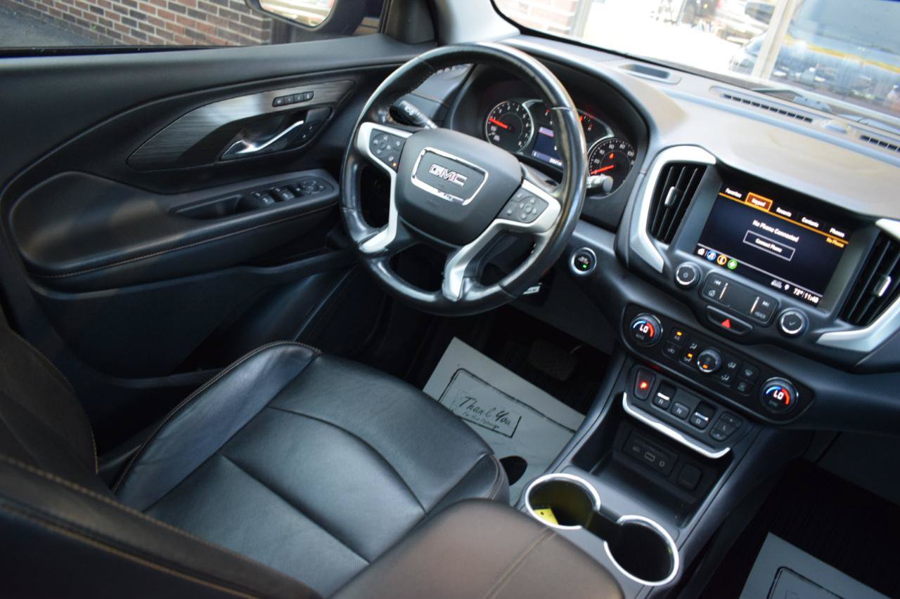 Used 2020 GMC Terrain SLT w/ Preferred Package FWD image 17