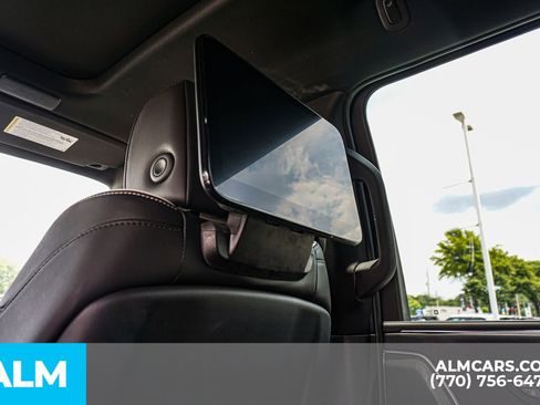 Used 2023 Cadillac Escalade ESV Sport RWD image 66