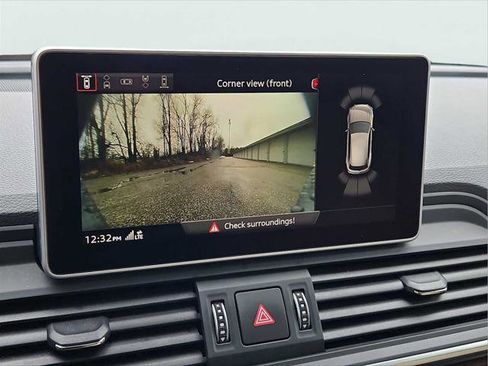 Used 2018 Audi Q5 Prestige w/ Prestige Package AWD/4WD image 27