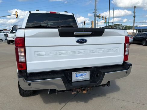 Used 2020 Ford F250 Lariat w/ Lariat Value Package AWD/4WD image 16