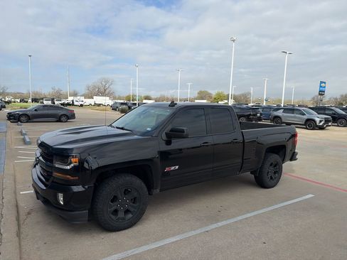 Used 2019 Chevrolet Silverado 1500 LT w/ All Star Edition image 5
