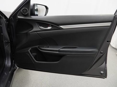 Used 2019 Honda Civic Sport image 44