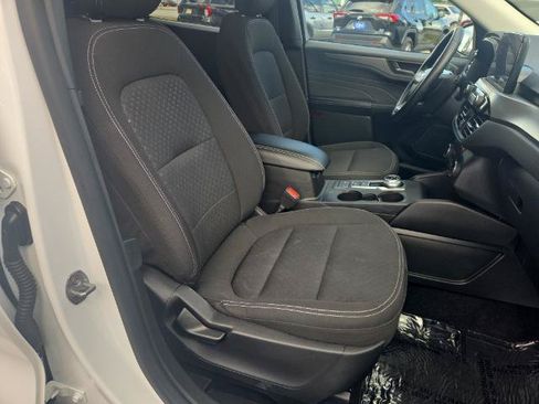 Certified 2024 Ford Escape Active AWD/4WD image 29