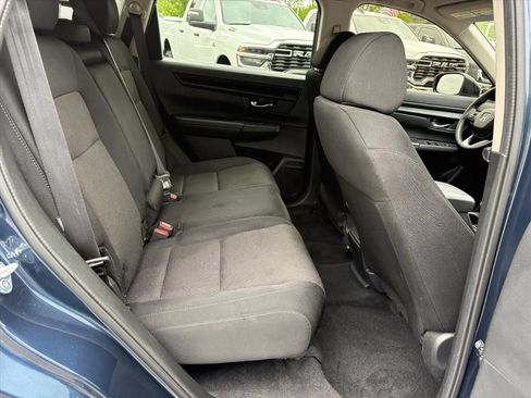 Used 2025 Honda CR-V LX image 18