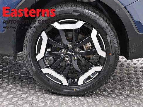Used 2025 Kia Telluride S FWD image 34