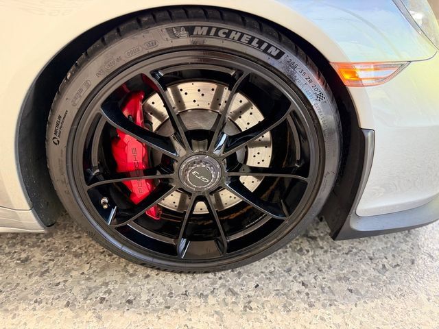 Used 2015 Porsche 911 GT3 RWD image 40