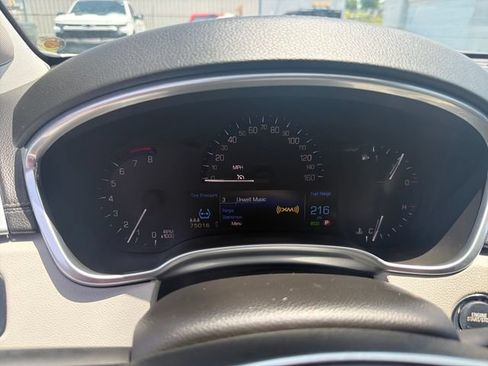 Used 2013 Cadillac SRX Luxury FWD image 15