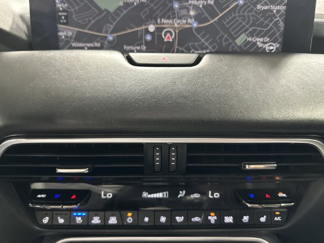 Certified 2024 MAZDA CX-90 Plug-In Hybrid w/ Premium Plus AWD/4WD image 21