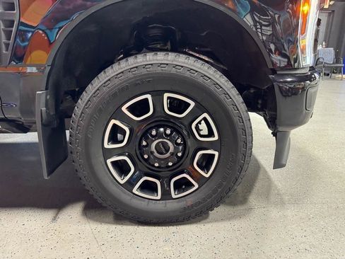 Used 2026 Ford F250 Platinum AWD/4WD image 28