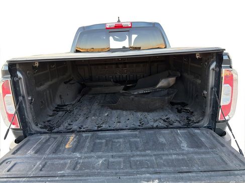 Used 2019 GMC Canyon Denali image 12