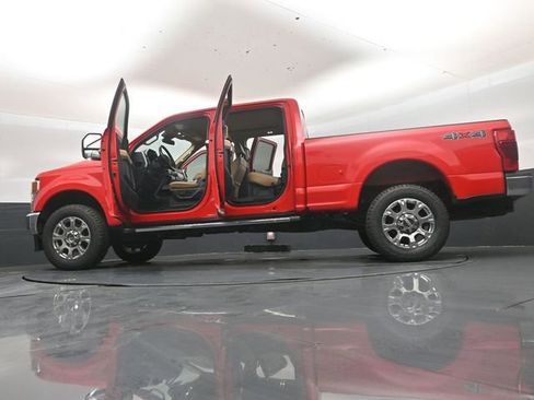 Used 2022 Ford F250 Lariat w/ Chrome Package AWD/4WD image 53