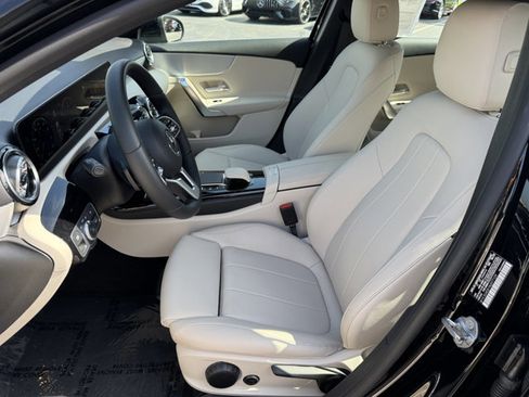 Used 2022 Mercedes-Benz A 220 image 16