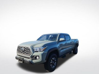 Certified 2022 Toyota Tacoma TRD Off-Road w/ Black Out Package (TMS)