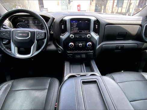 Used 2020 GMC Sierra 1500 SLT image 16