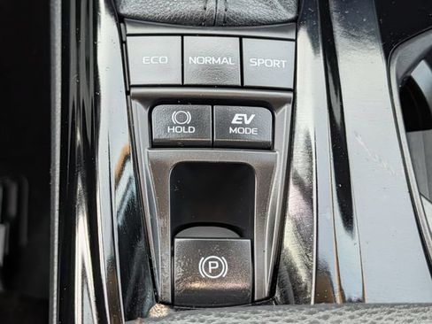 Certified 2026 Toyota Camry XLE FWD image 16