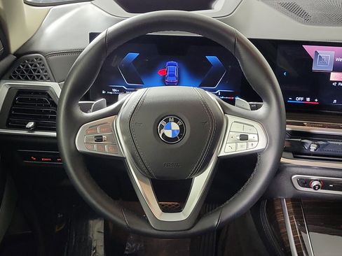 Certified 2024 BMW X7 xDrive40i image 12