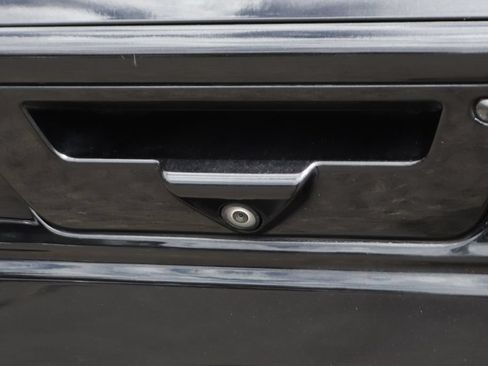 Used 2020 Ford F150 Lariat RWD image 46