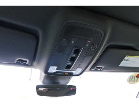 Used 2020 Audi Q3 2.0T Premium Plus w/ Premium Plus Package image 22