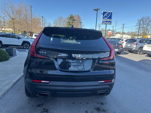 Used 2023 Cadillac XT4 Luxury w/ Cold Weather Package image 4