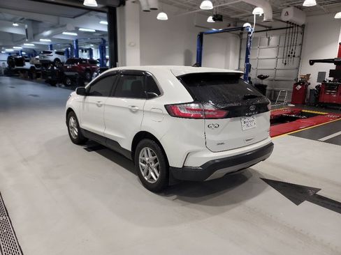 Used 2022 Ford Edge SEL w/ Convenience Package AWD/4WD image 5