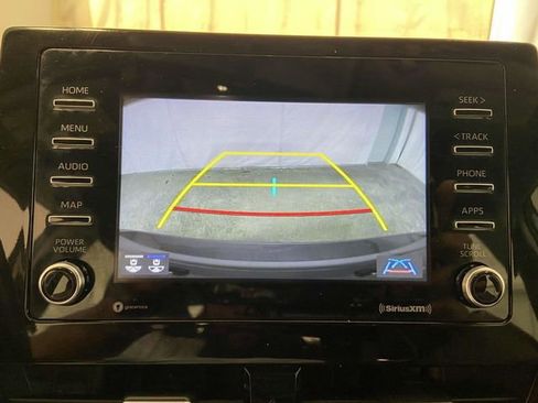 Used 2024 Toyota Camry SE image 13